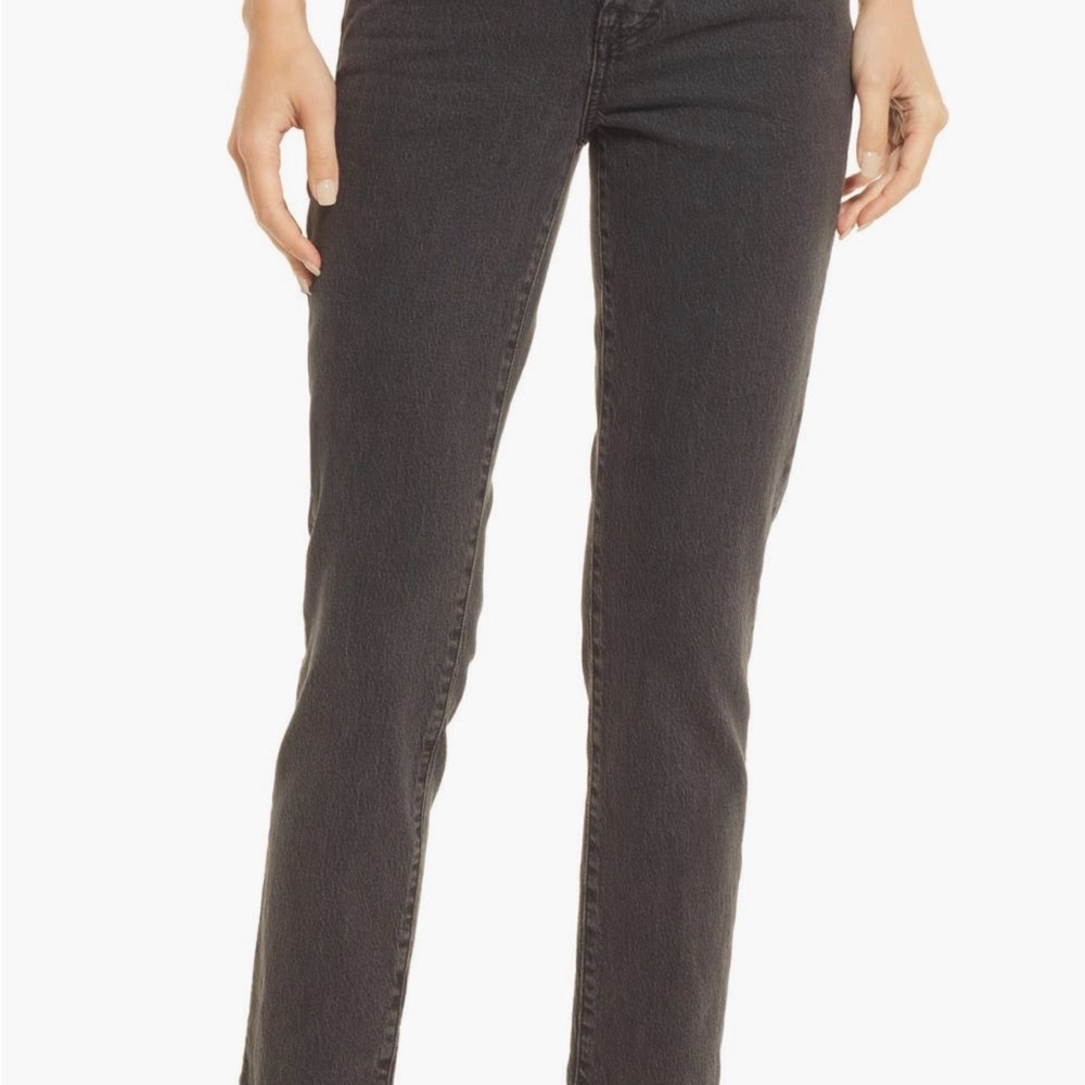 Madewell Straight-Leg Jeans in Charcoal Black
